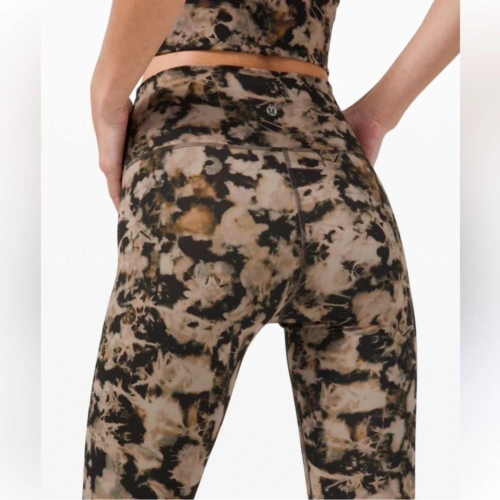 lululemon athletica Wunder Train High-Rise Crop 23